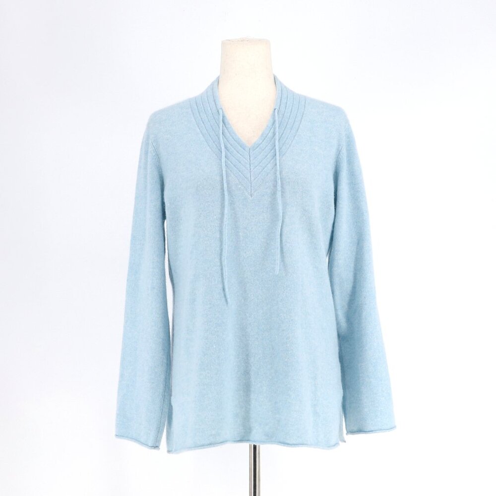 SUNDANCE V- neck Long Sleeve Cashmere Sweater in Light Blue Size S